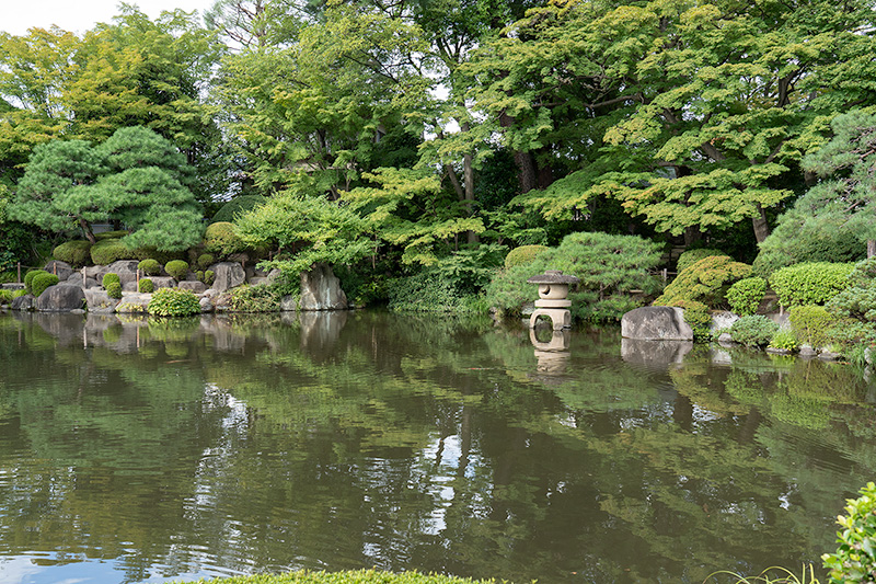 池泉回遊式庭園