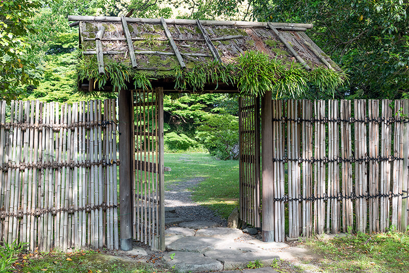 三の丸庭園入口