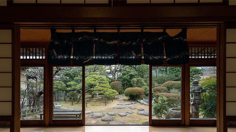 中の茶屋