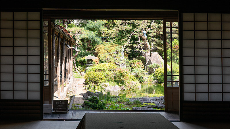 額縁庭園