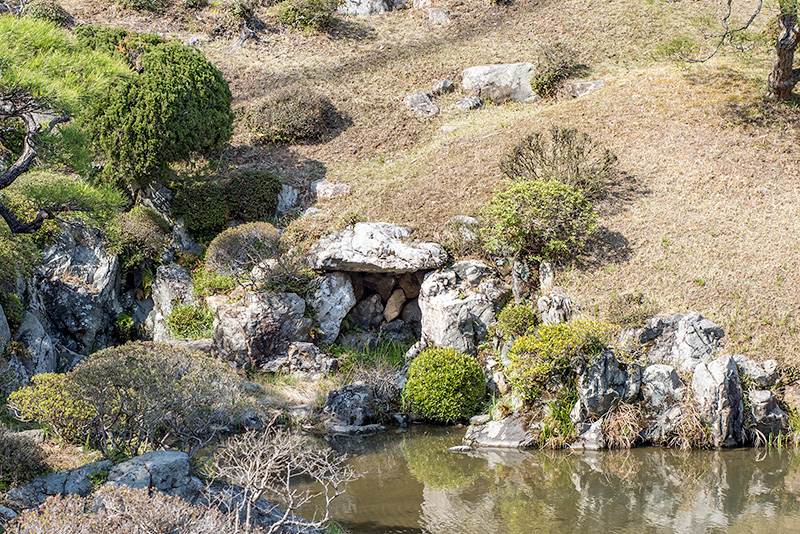 能仁寺庭園の額縁庭園と土蔵