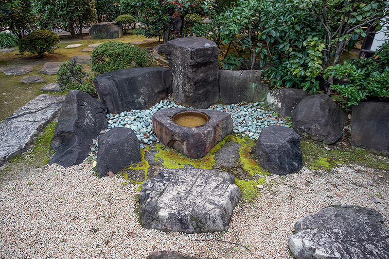 蹲踞