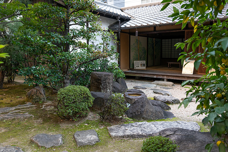 頼山陽居室と文人庭