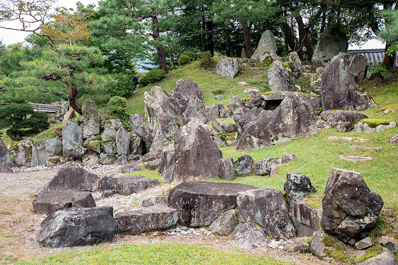 亀出島