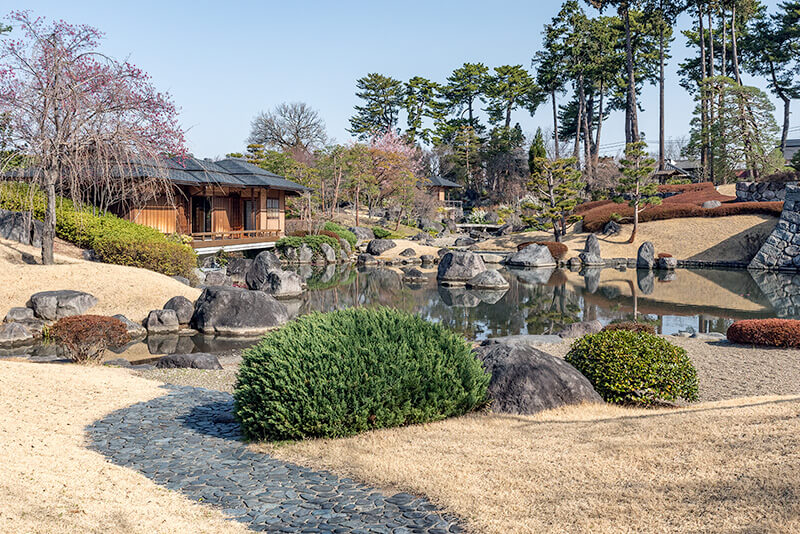 池泉回遊式庭園