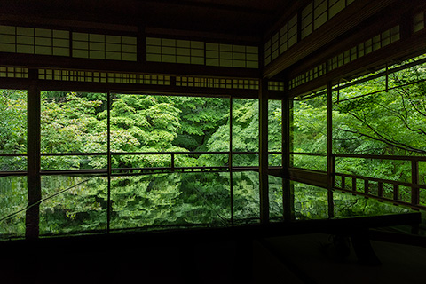 瑠璃光院