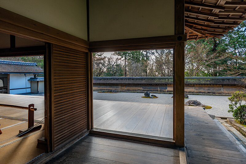 龍安寺方丈の雰囲気