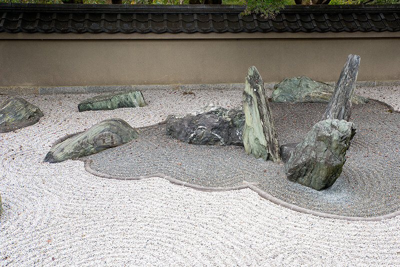 龍の頭と角