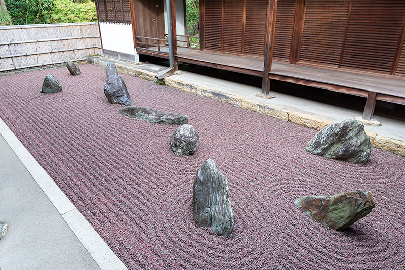 東庭「不離の庭」