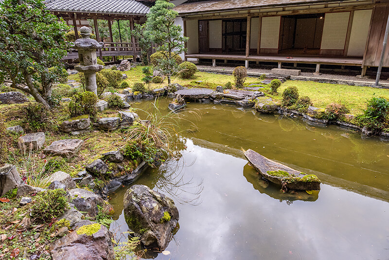客殿庭園
