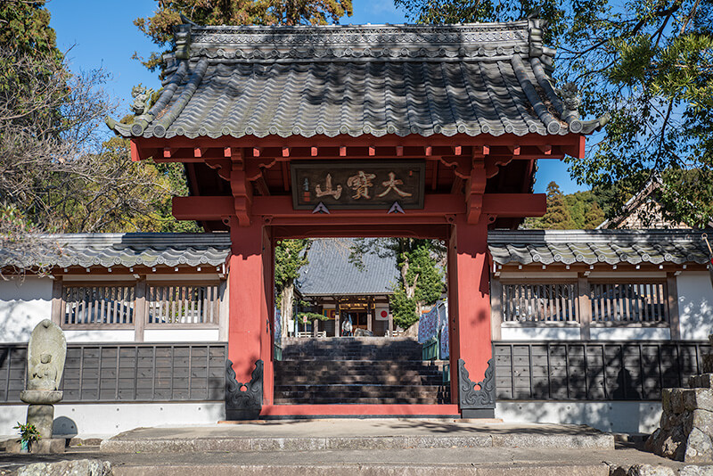 西明寺　山門