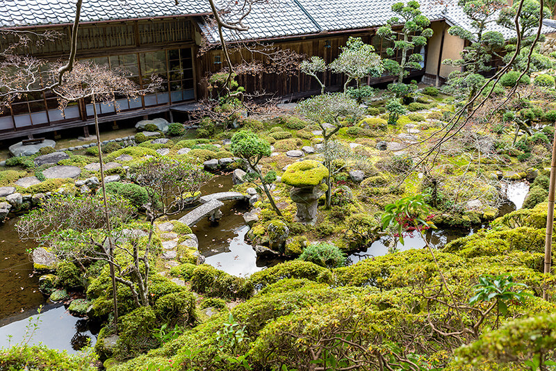 鶴亀庭園