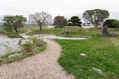 蚕糸記念公園