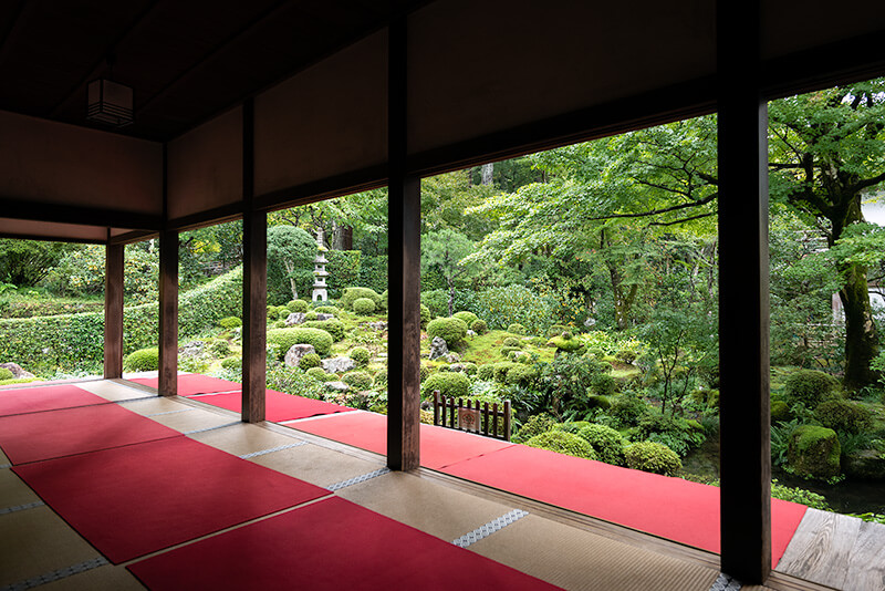 聚碧園（しゅうへきえん）の額縁庭園