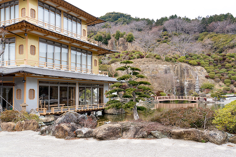 金閣寺を模した建築物