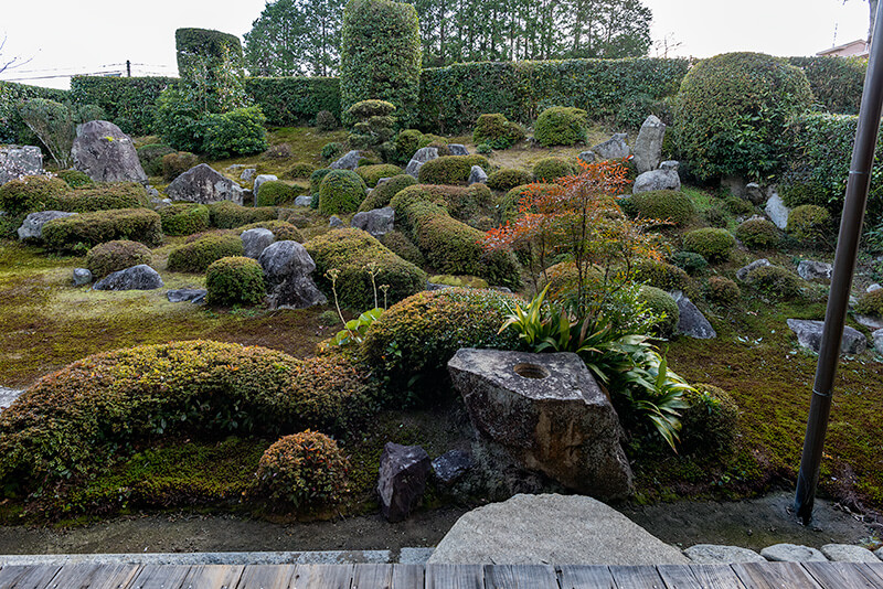 手水鉢