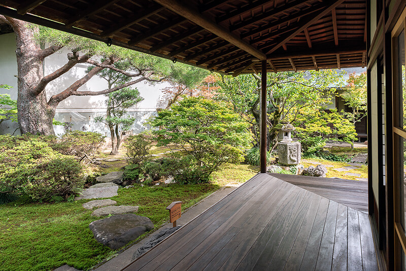 つくしの縁庭園