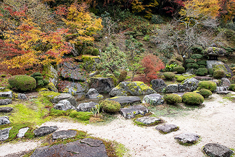 石照庭園