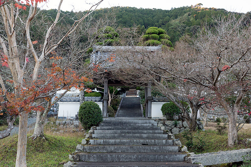 石像寺山門
