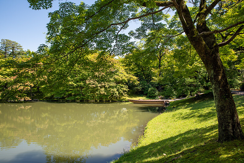 池泉舟遊式庭園