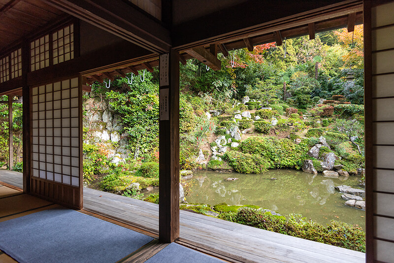 書院東庭「鶴亀蓬莱庭園」