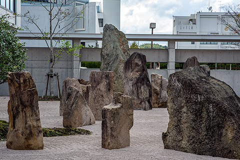島根県庁舎庭園