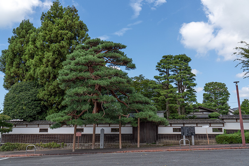 下田邸