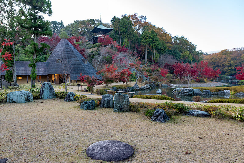 九山石