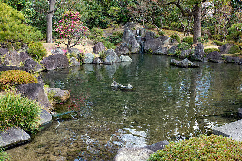 瑠璃光の池