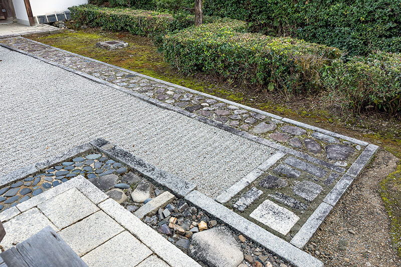 草の延段