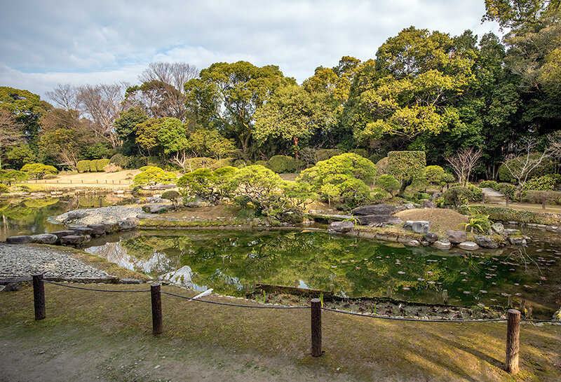 池泉回遊式庭園