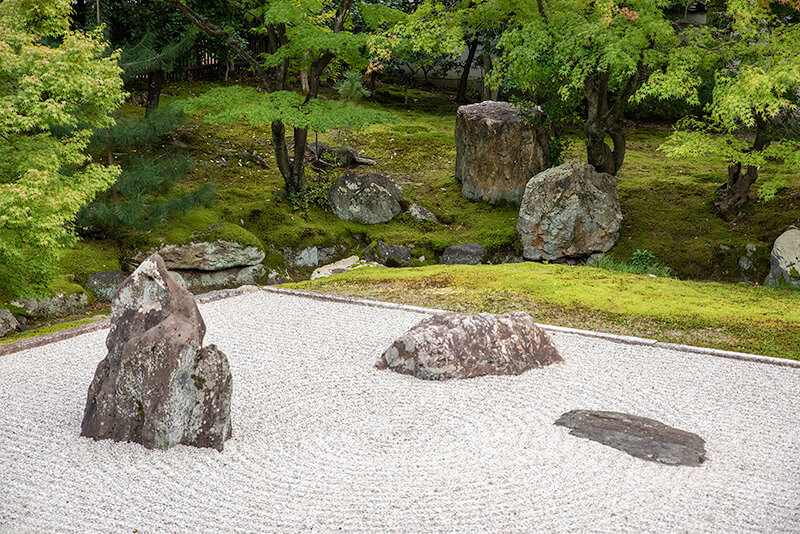 相国寺　開山塔庭園（龍渕水の庭）