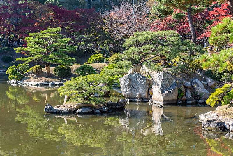 積翠巌