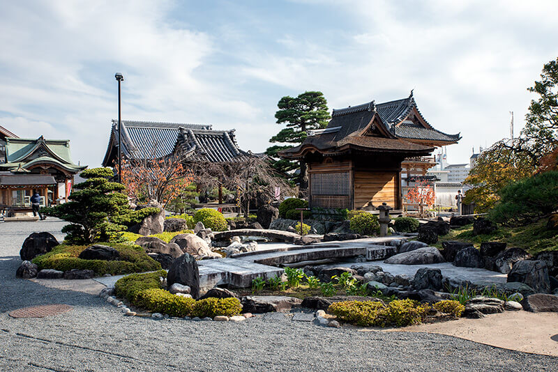 池泉庭園