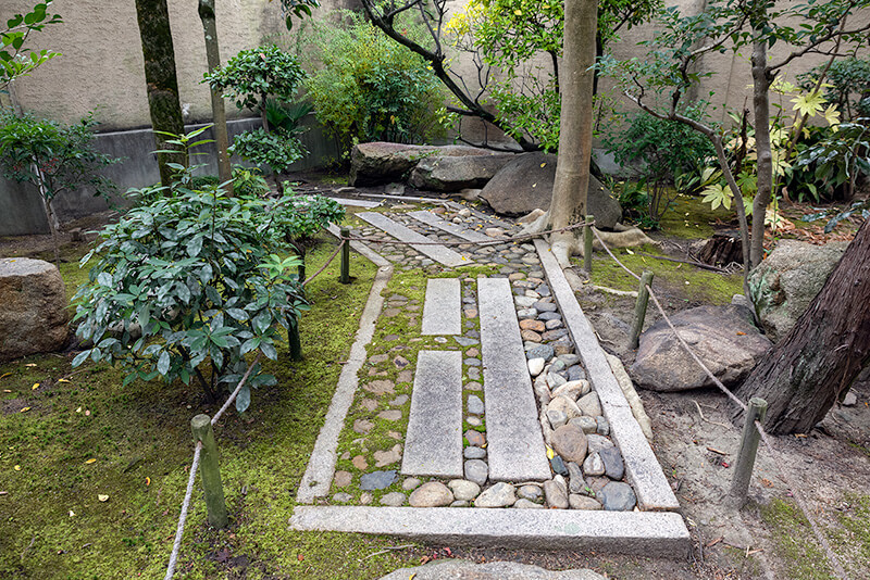 真の延段