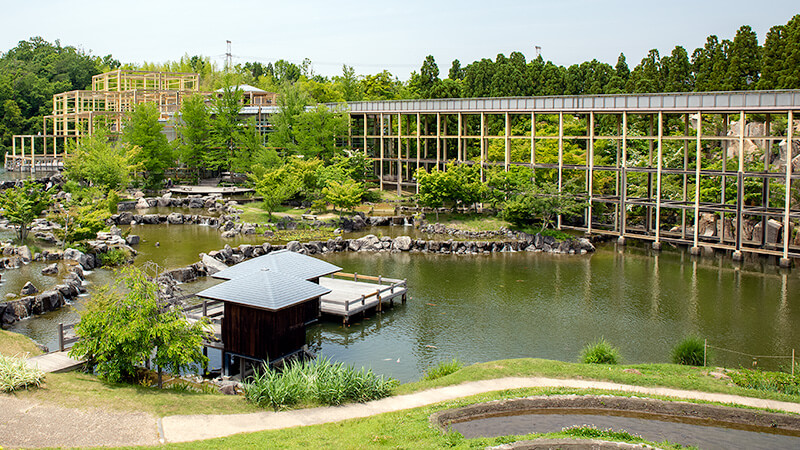 歩廊橋「観月橋」