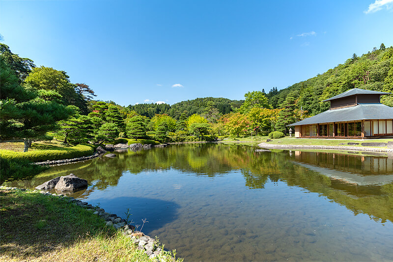 池泉回遊式庭園