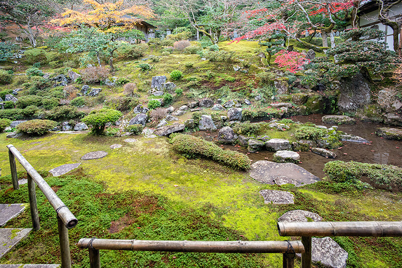 鶴亀の庭