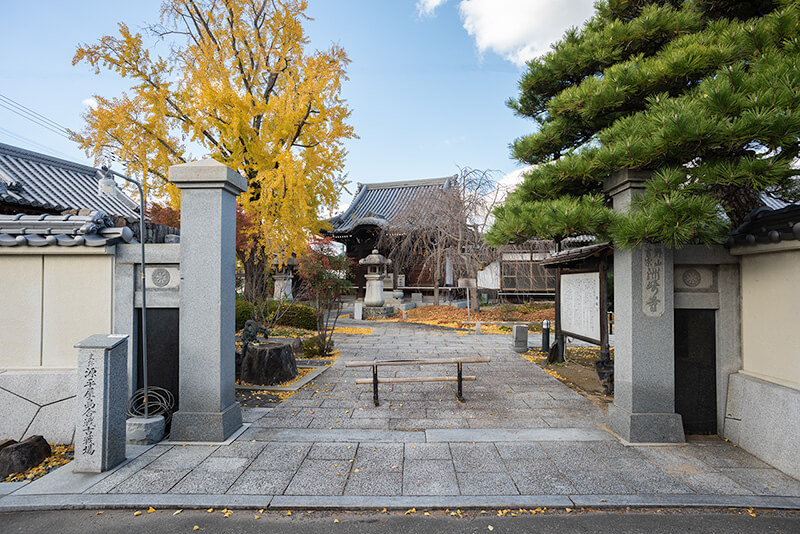 山門