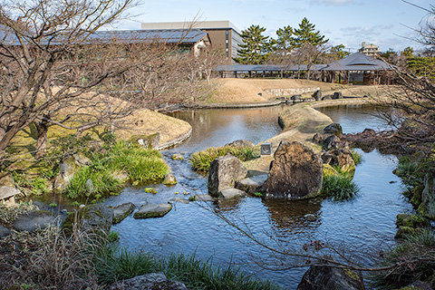 梅小路公園　朱雀の庭