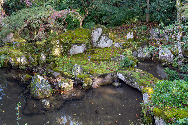鶴島、三尊石、石橋