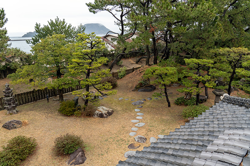 高島