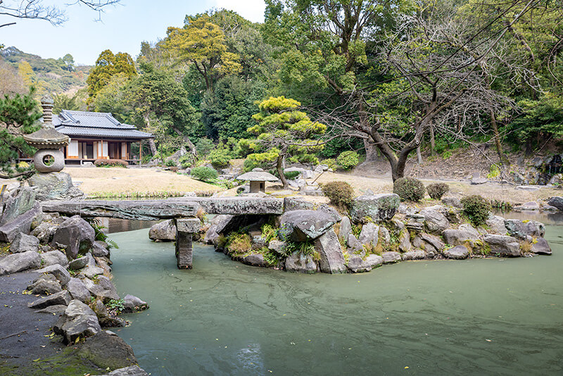 中島