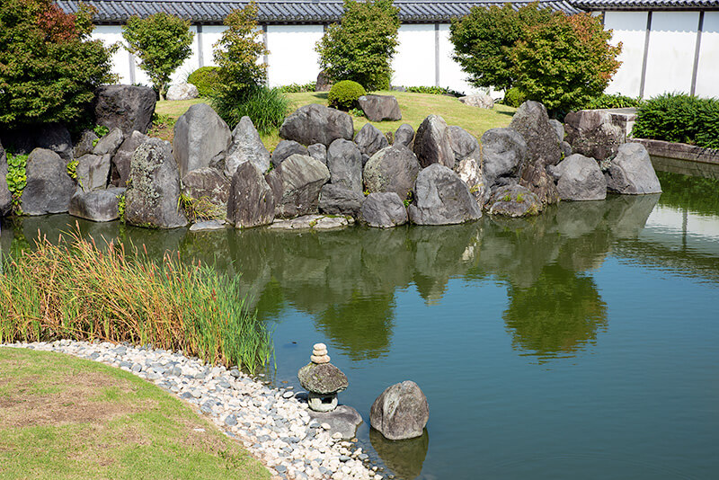 向峯居