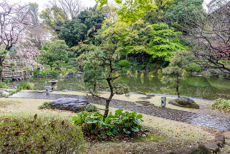 池泉回遊式庭園