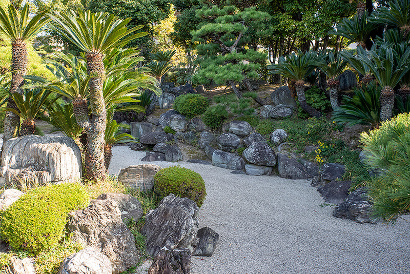 須弥山石組