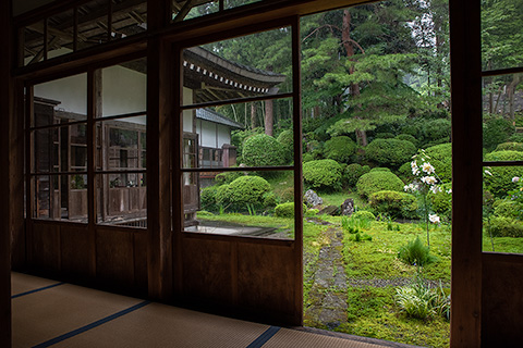 東龍寺