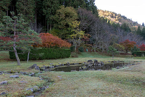 東氏館跡庭園