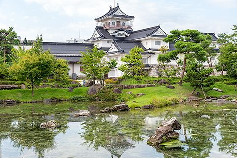 富山城址公園　和風庭園