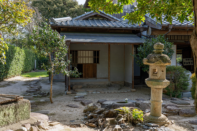 数寄屋建築の三畳台目の茶室